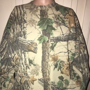 Vintage 90’s Jerzees Outdoors All-Over Print Woodland Camo Sweater